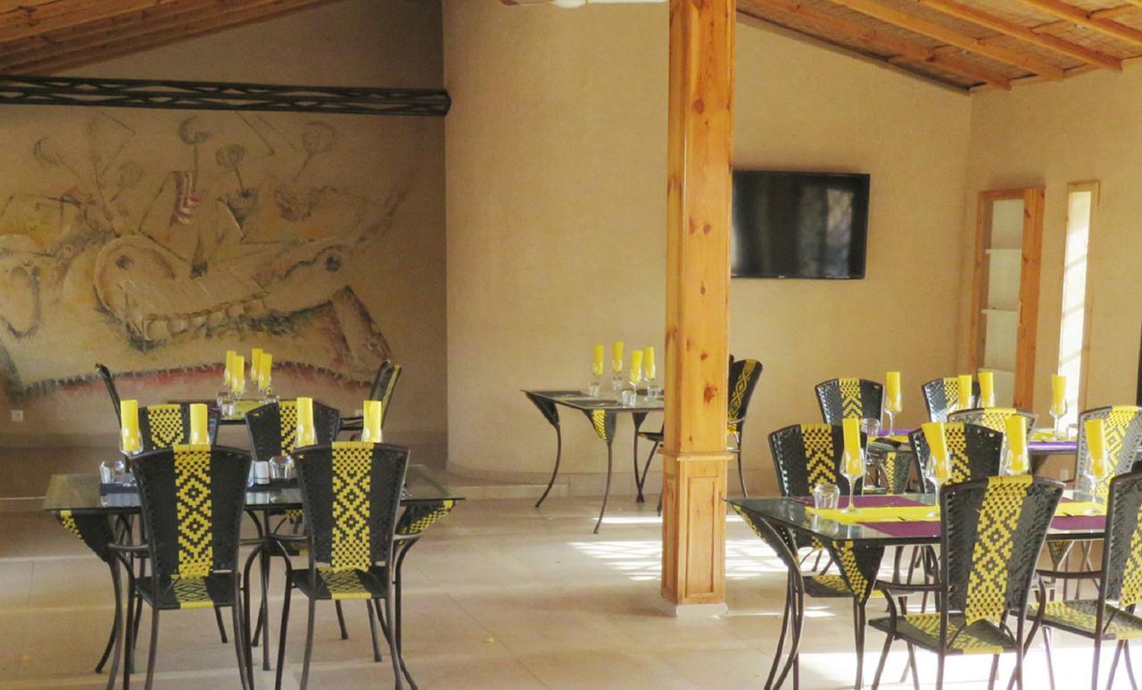 Le Lion Dort Otel Somone Dış mekan fotoğraf