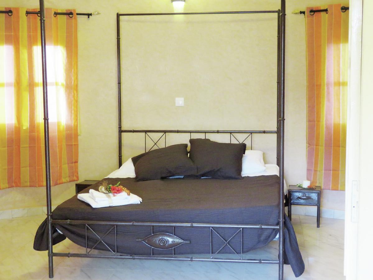 Le Lion Dort Otel Somone Dış mekan fotoğraf